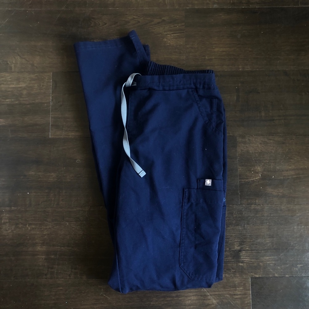 Navy Figs Yolas